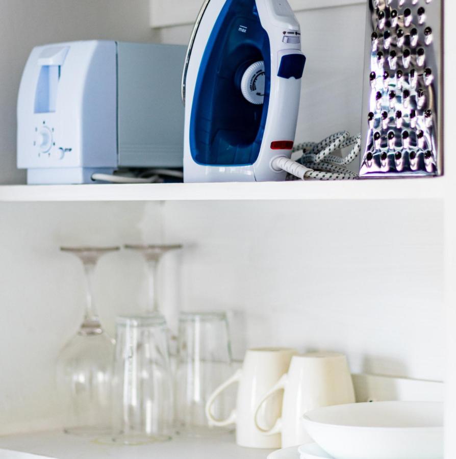Apartment Wavecrest 1403 *