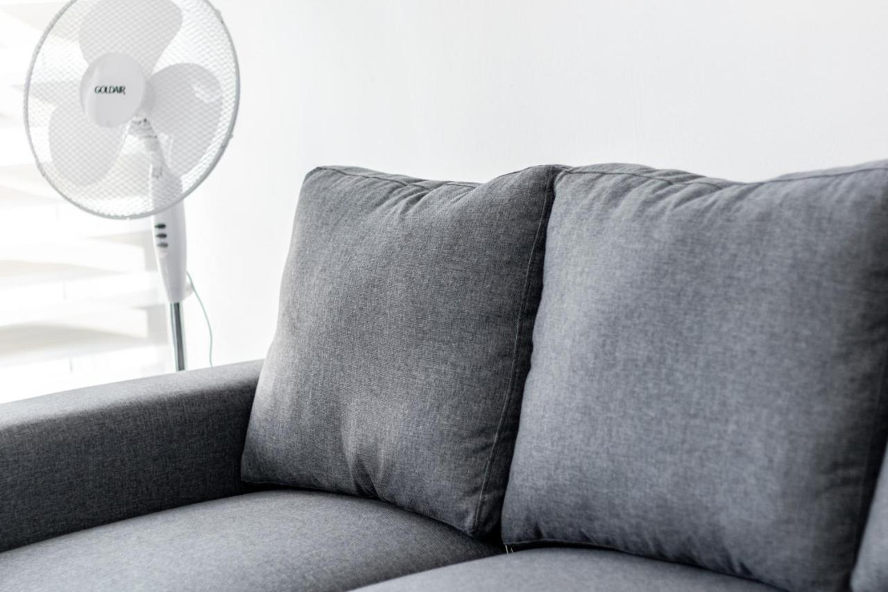 Apartment Wavecrest 1403